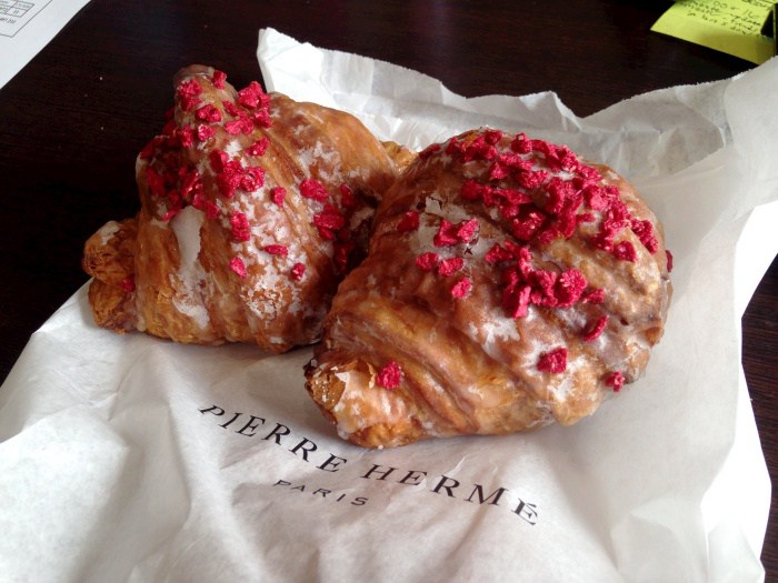 pierre herme ispahan croissant