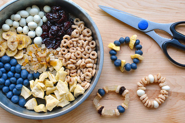 Healthy-Candy-Bracelets-onelittleproject-chowhound