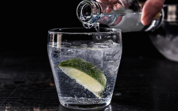 gin_tonic_3000