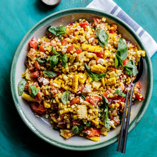 Summer grilled corn salad