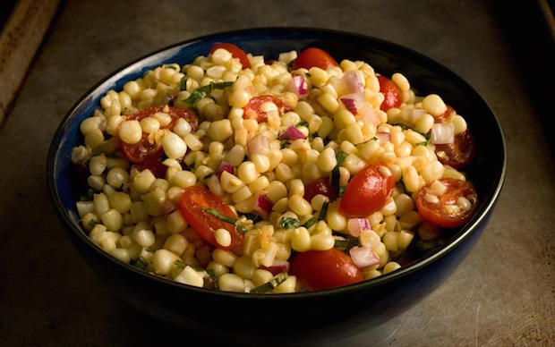 25636_tomato_corn_salad