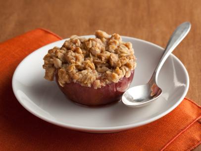 Baked Apple Crisp with Crisp Topping