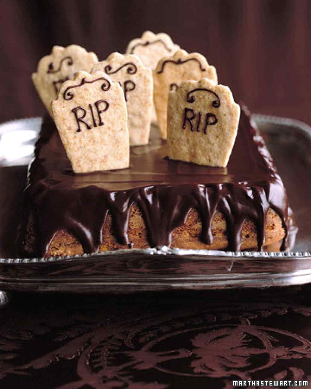 graveyardcake6