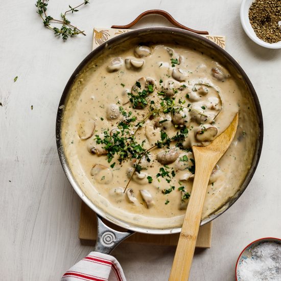 Easy creamy mushroom sauce