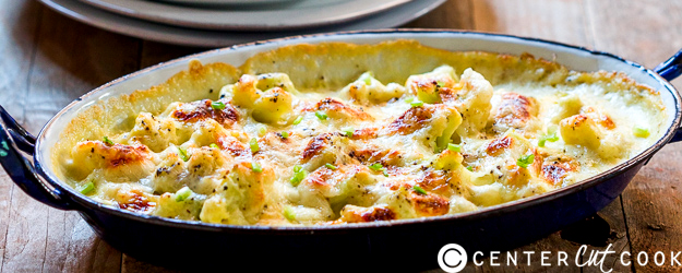 Cheesy Garlic Cauliflower Gratin