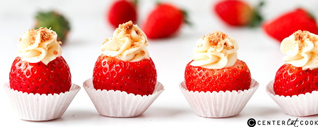 Cheesecake Stuffed Strawberries