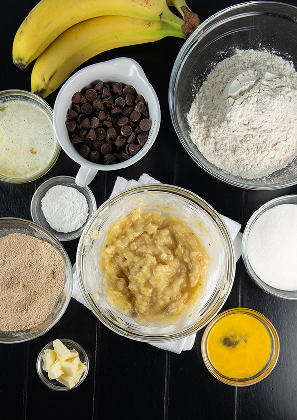 banana chocolate chip crumb muffins updated 5