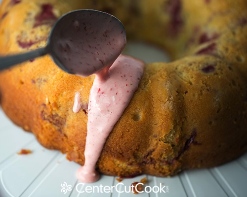 Strawberry yogurt cake 9