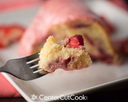 Strawberry yogurt cake 10