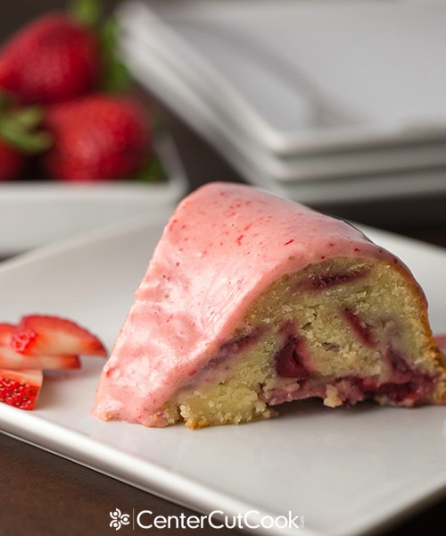 Strawberry yogurt cake 11