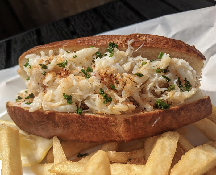 The buttery Dungeness crab roll, reppin’ the 206. Er, and 425. The buttery Dungeness crab roll, reppin’ the 206. Er, and 425.