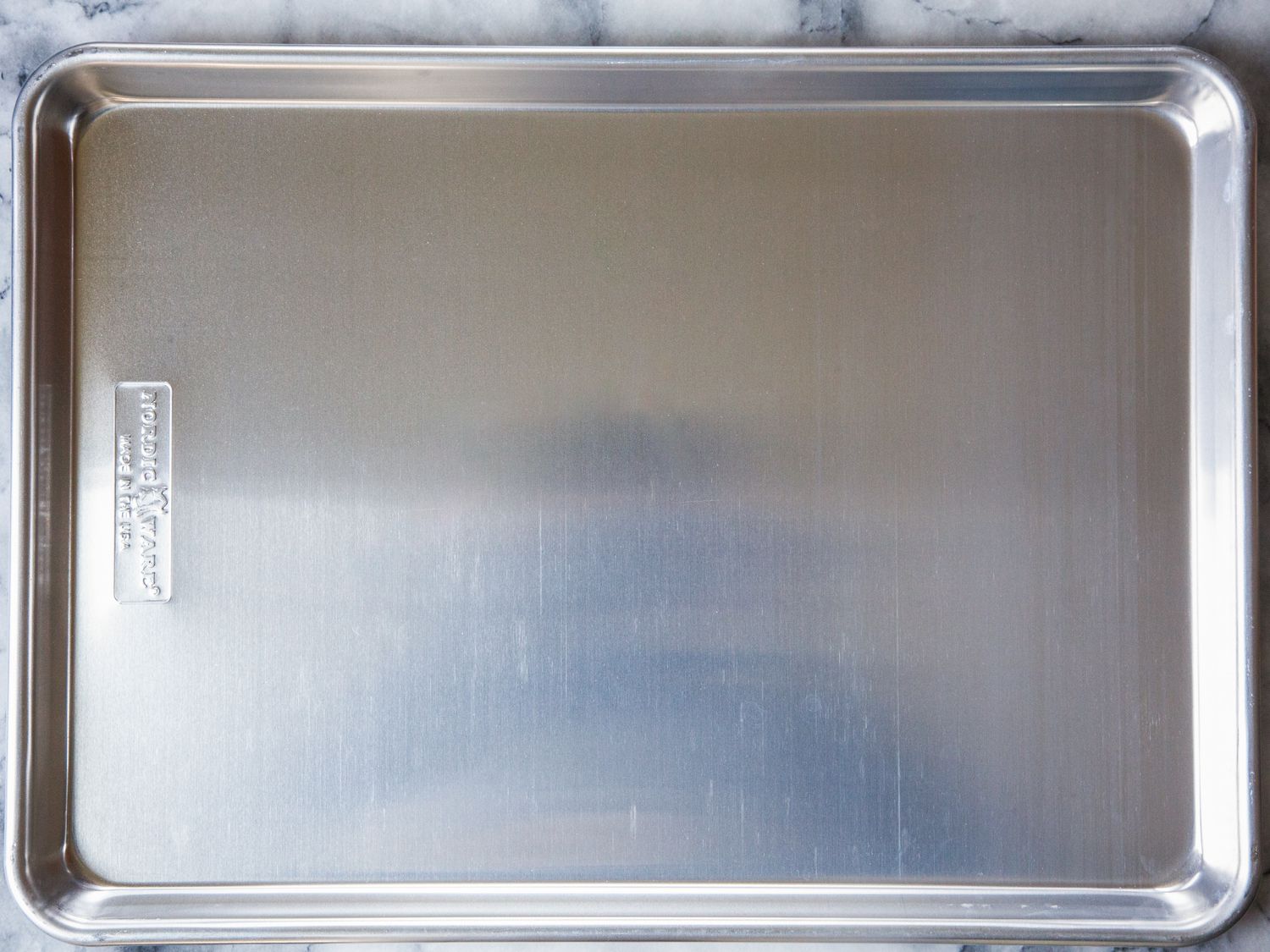 the nordic ware half sheet pan