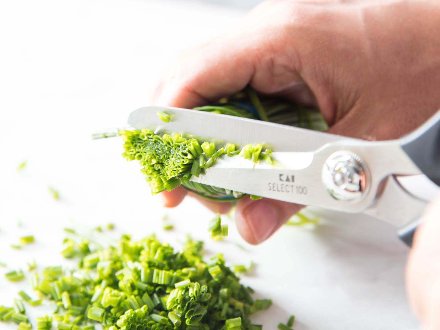 kitchen shears snipping chives