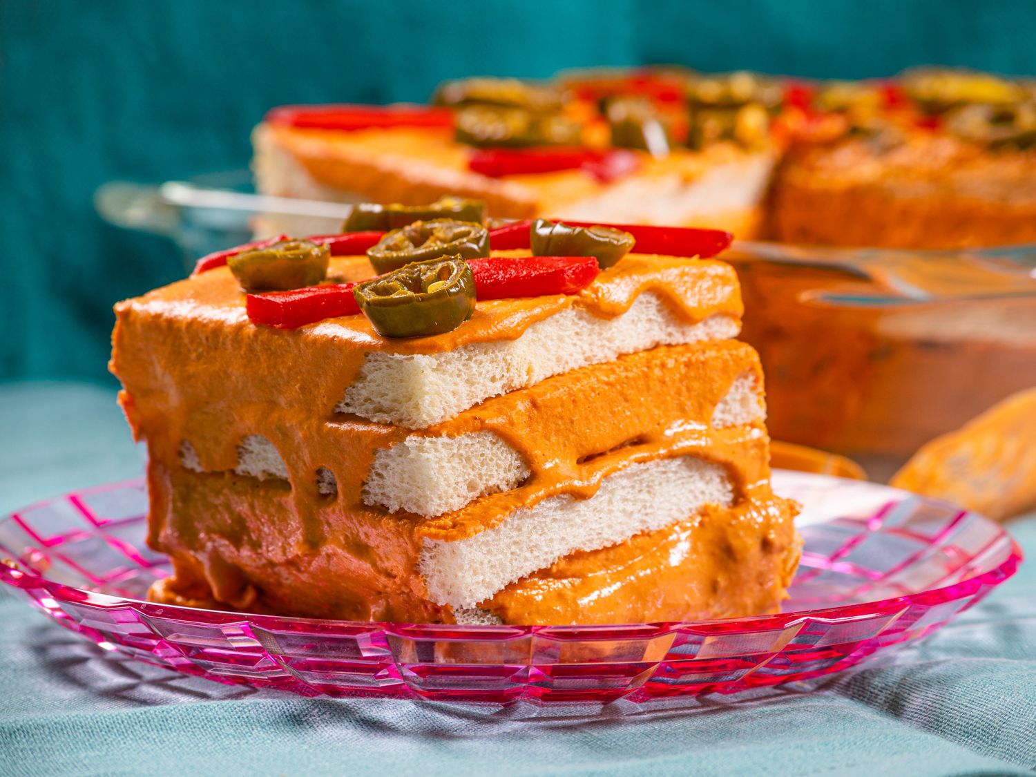 Side view of a slice of Pastel De Atun.
