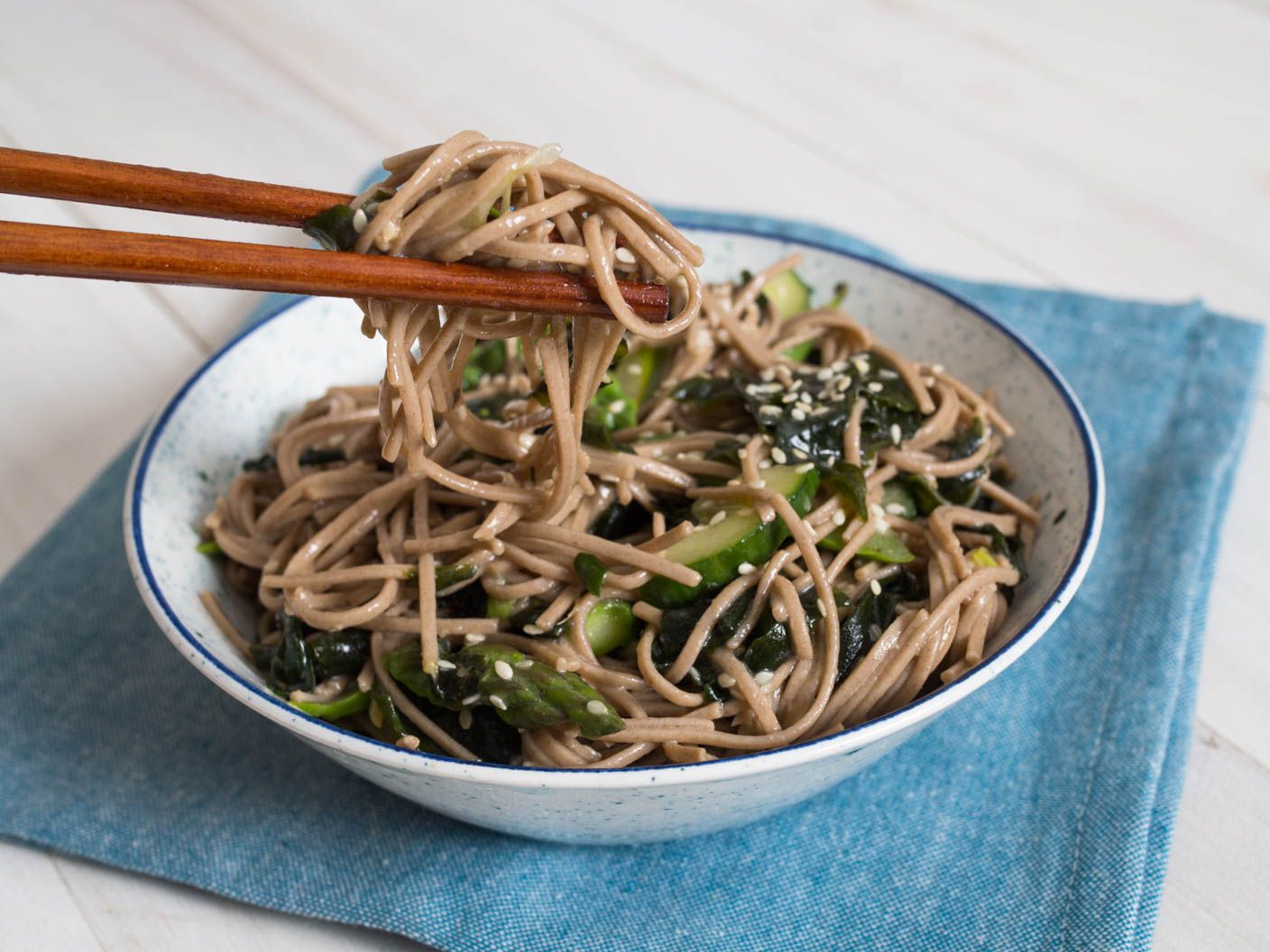 20150605-seaweed-pasta-salad-daniel-gritzer-13.jpg