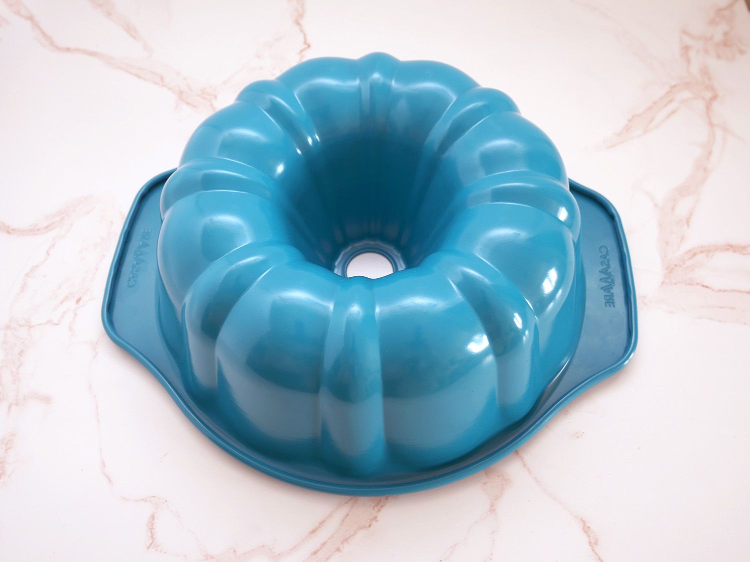 casaware pan (blue) on marble countertop