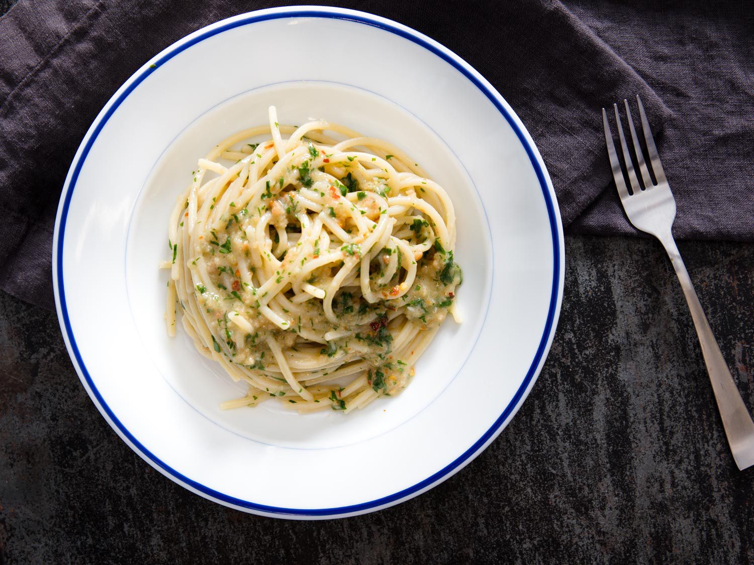 20190407-pasta-a-la-colatura-vicky-wasik-26
