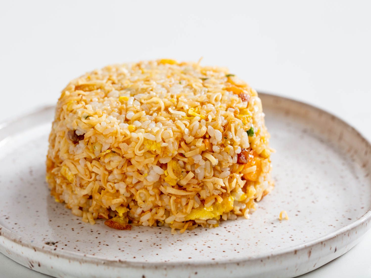 20200227-cup-noodle-fried-rice-vicky-wasik-12