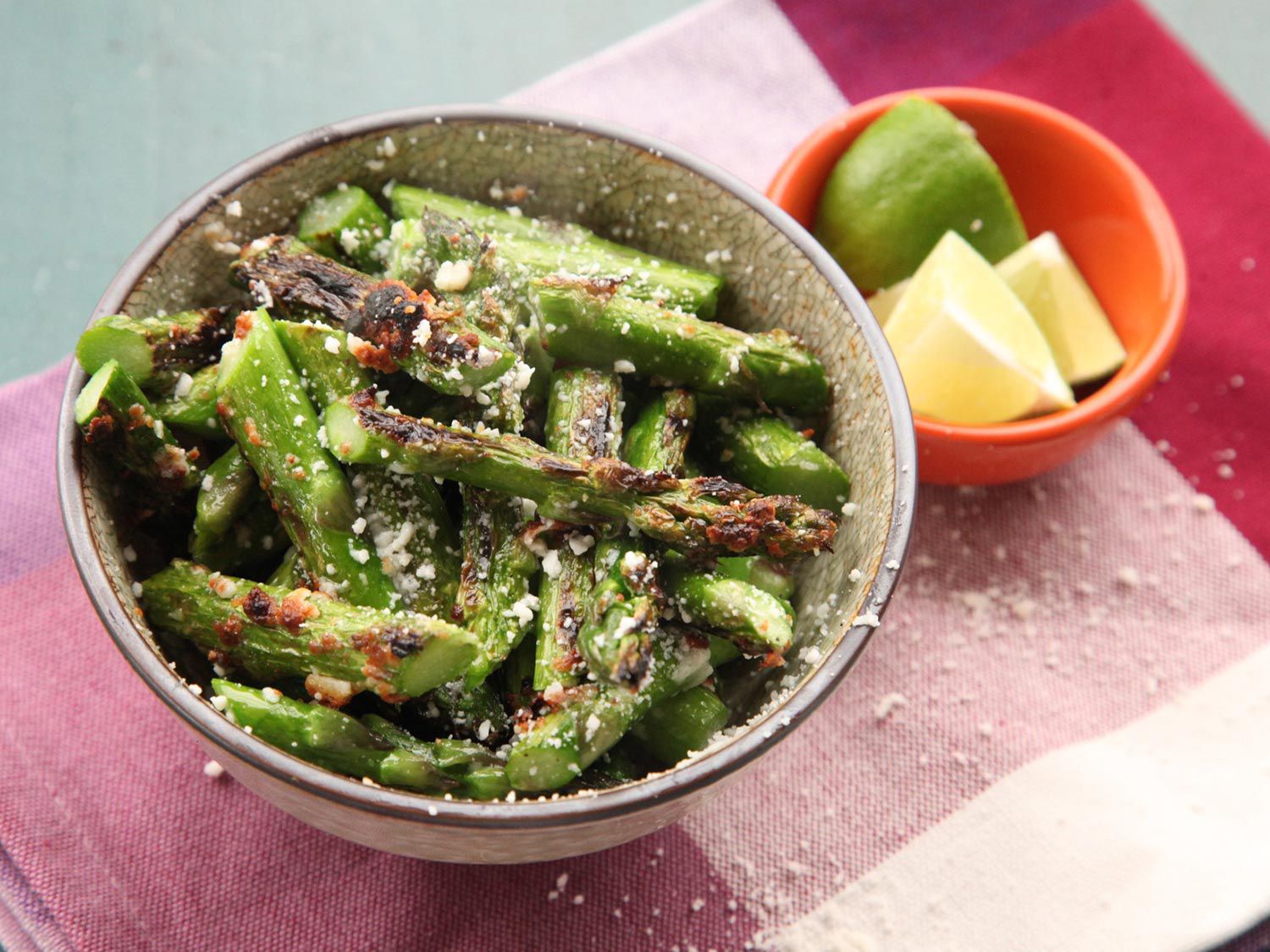 Overhead view of broiled asparagus 