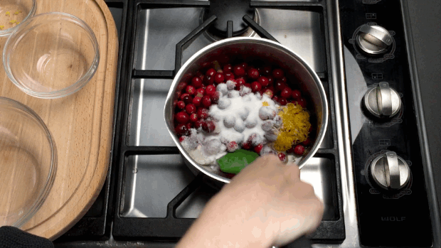 basic_cranberry_sauce_inline_gif_2_small