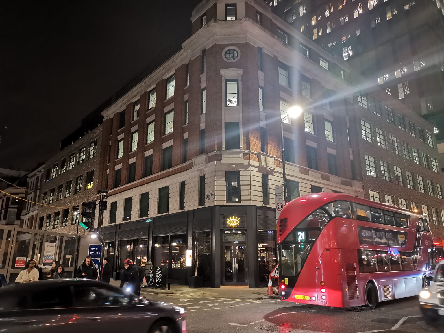 Daffodil Mulligan, Old Street Yummy Everyday News Flash